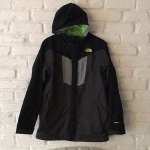 North Face Youth (18-20) Hyvent Coat